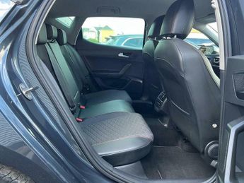 SEAT Leon 1.4 eHybrid 12.8kWh FR DSG Euro 6 (s/s) 5dr