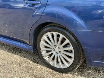 Subaru Legacy 2.5i SE Sport Tourer Lineartronic 4WD Euro 5 5dr