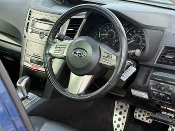 Subaru Legacy 2.5i SE Sport Tourer Lineartronic 4WD Euro 5 5dr