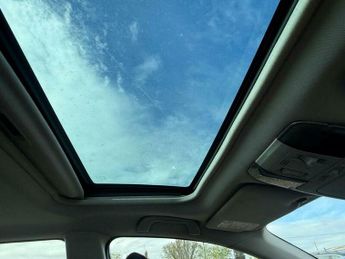 Subaru Legacy 2.5i SE Sport Tourer Lineartronic 4WD Euro 5 5dr