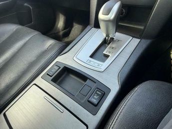 Subaru Legacy 2.5i SE Sport Tourer Lineartronic 4WD Euro 5 5dr