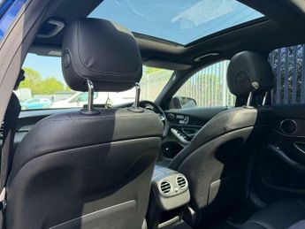 Mercedes-Benz C Class 2.1 C250d AMG Line (Premium) G-Tronic+ 4MATIC Euro 6 (s/s) 4dr