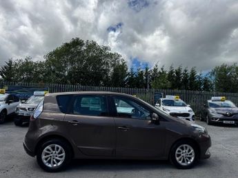 Renault Scenic DYNAMIQUE NAV DCI
