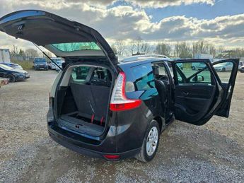 Renault Scenic GRAND DYNAMIQUE NAV DCI