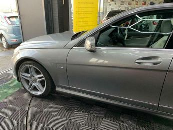 Mercedes-Benz C Class 3.0 C350 CDI V6 BlueEfficiency Sport Auto Euro 5 4dr