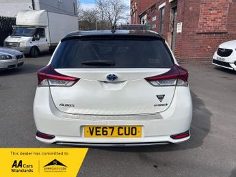 Toyota Auris VVT-I GB25