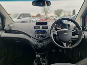 Chevrolet Spark 1.0i + Euro 5 5dr (No a/c)