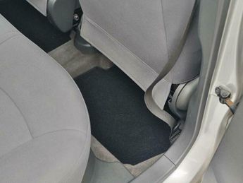 Chevrolet Spark 1.0i + Euro 5 5dr (No a/c)