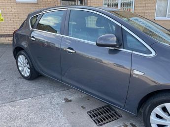 Vauxhall Astra ELITE
