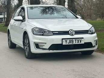 Volkswagen Golf 35.8kWh e-Golf Auto 5dr