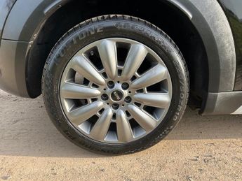 MINI Countryman COOPER S ALL4 1 OWNER FROM NEW MINI SERVICE HISTORY PAN ROOF SAT