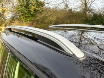 MINI Countryman COOPER S ALL4 1 OWNER FROM NEW MINI SERVICE HISTORY PAN ROOF SAT