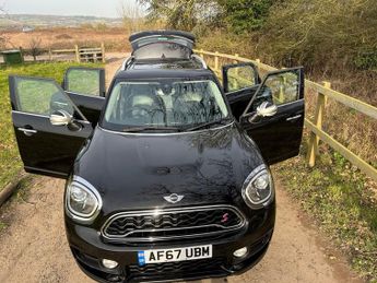 MINI Countryman COOPER S ALL4 1 OWNER FROM NEW MINI SERVICE HISTORY PAN ROOF SAT