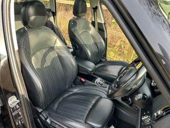 MINI Countryman COOPER S ALL4 1 OWNER FROM NEW MINI SERVICE HISTORY PAN ROOF SAT