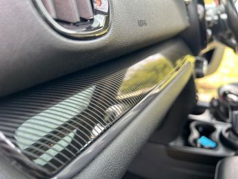 MINI Countryman COOPER S ALL4 1 OWNER FROM NEW MINI SERVICE HISTORY PAN ROOF SAT