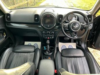 MINI Countryman COOPER S ALL4 1 OWNER FROM NEW MINI SERVICE HISTORY PAN ROOF SAT