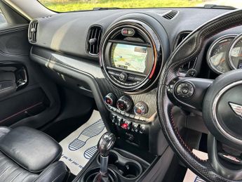 MINI Countryman COOPER S ALL4 1 OWNER FROM NEW MINI SERVICE HISTORY PAN ROOF SAT