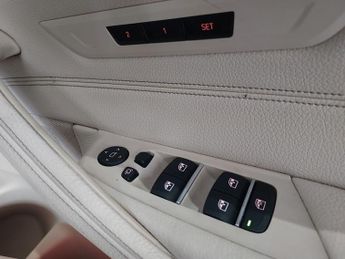BMW 5 SERIES 2.0 520d SE Auto Euro 6 (s/s) 4dr