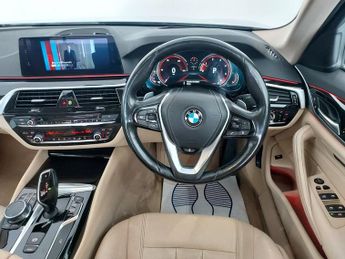 BMW 5 SERIES 2.0 520d SE Auto Euro 6 (s/s) 4dr