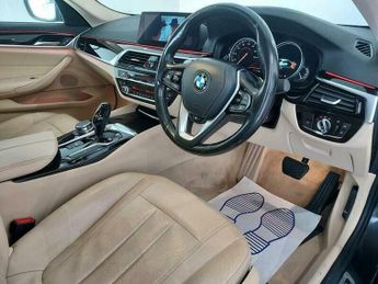 BMW 5 SERIES 2.0 520d SE Auto Euro 6 (s/s) 4dr