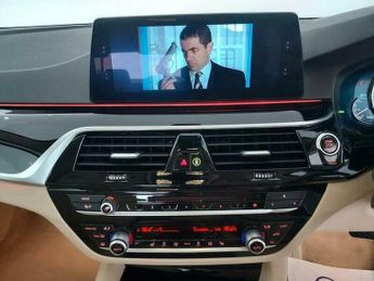 BMW 5 SERIES 2.0 520d SE Auto Euro 6 (s/s) 4dr