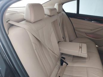 BMW 5 SERIES 2.0 520d SE Auto Euro 6 (s/s) 4dr