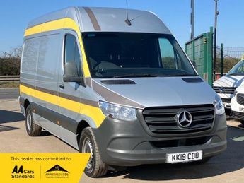 Mercedes Sprinter MERCEDES SPRINTER MWB WITH AIRCON IN SILVER. 14,995 +VAT