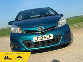Toyota Yaris 1.33 Dual VVT-i TR Hatchback 5dr Petrol Multidrive S Euro 5 (101