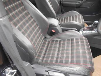 Volkswagen Golf GTI EDITION30 T 230