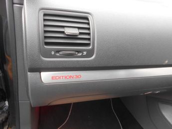 Volkswagen Golf GTI EDITION30 T 230