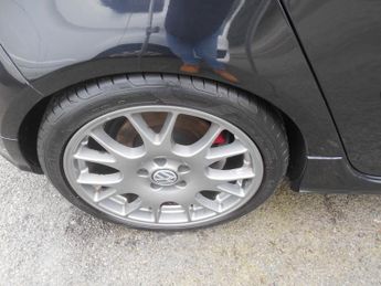 Volkswagen Golf GTI EDITION30 T 230