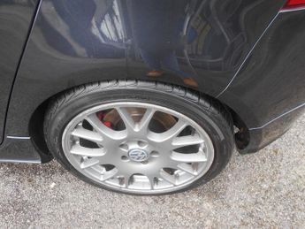 Volkswagen Golf GTI EDITION30 T 230