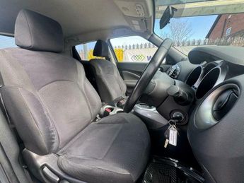 Nissan Juke 1.6 Acenta Premium CVT Euro 5 5dr