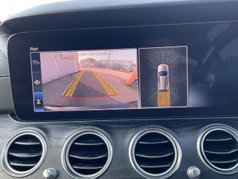 Mercedes E Class 2.0 E 220 D AMG LINE EDITION