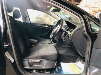 VOLKSWAGEN GOLF E-GOLF