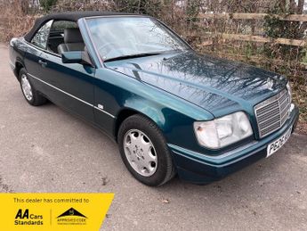 Mercedes E Class E 220 CABRIOLET