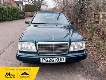 Mercedes E Class E 220 CABRIOLET