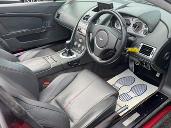 Aston Martin Vantage 4.3 V8 Roadster 2dr Petrol (380 bhp)