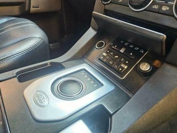 Land Rover Discovery 3.0 SD V6 Graphite Auto 4WD Euro 6 (s/s) 5dr