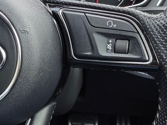 Audi A4 AVANT TDI S LINE
