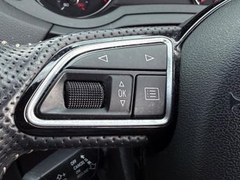 Audi Q3 TFSI S LINE EDITION