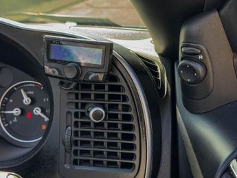 Saab 9-3 2.0T Aero Convertible Auto 207 Bhp | Bi Xenons _ Heated Leather 