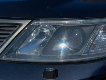 Saab 9-3 2.0T Aero Convertible Auto 207 Bhp | Bi Xenons _ Heated Leather 