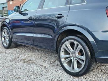 Audi Q3 2.0 TDI S line S Tronic quattro Euro 5 (s/s) 5dr