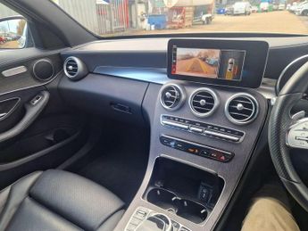 Mercedes C Class C 300 AMG LINE PREMIUM