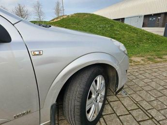 Vauxhall Astra 1.8i 16v Design 5dr