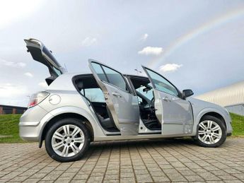Vauxhall Astra 1.8i 16v Design 5dr