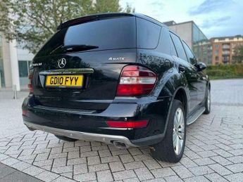 Mercedes-Benz SL Class 3.0 ML350 CDI V6 BlueEfficiency Sport Tiptronic 4WD Euro 5 5dr