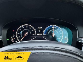 BMW 5 SERIES 530e M SPORT 8G AUTOMATIC PLUG IN HYBRID 250 BHP