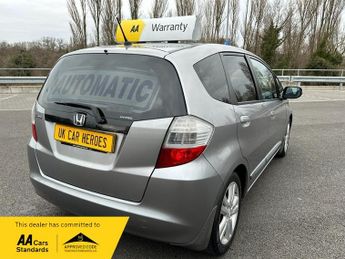 Honda Jazz 1.4 AUTO CVT I-VTEC EX I-SHIFT 100 BHP AUTOMAIC